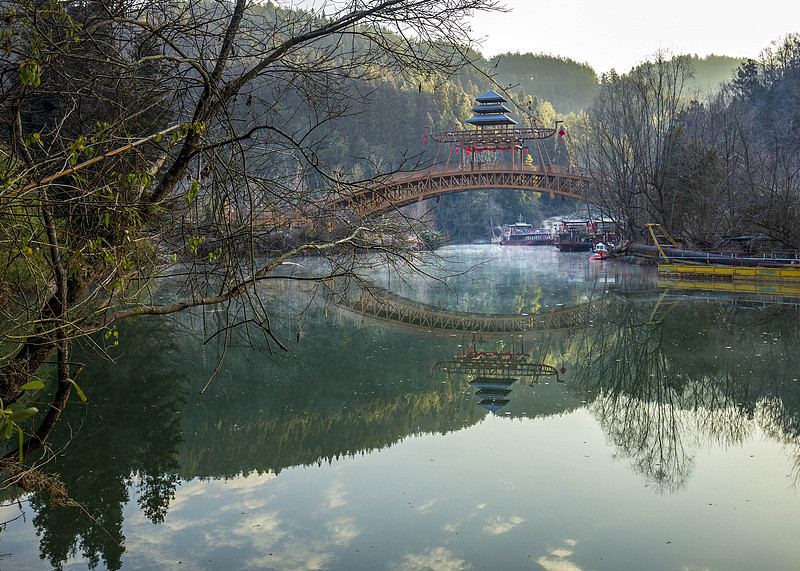 龙船水乡